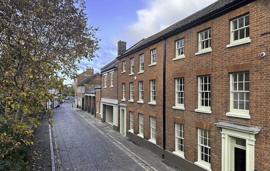 83-87 Pottergate, Norwich to rent Building Photo- Image 1 of 8