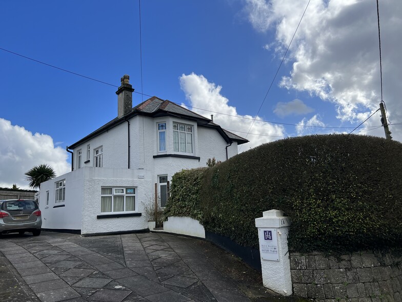 1A Southbourne Rd, St Austell for sale - Building Photo - Image 1 of 5