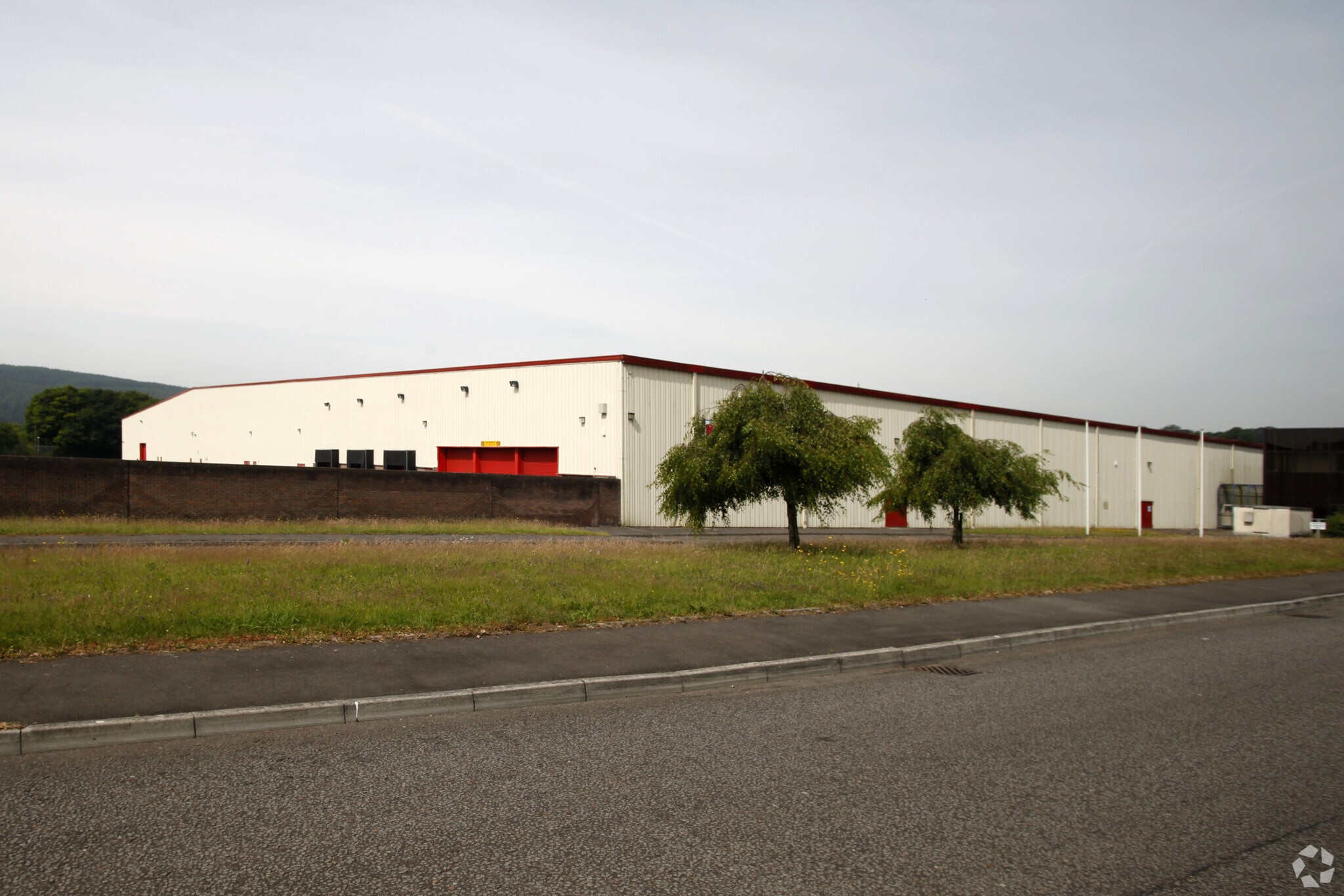 Llantrisant, Llantrisant for sale Primary Photo- Image 1 of 1