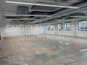Office in Madrid, Madrid to rent Interior Photo- Image 1 of 2