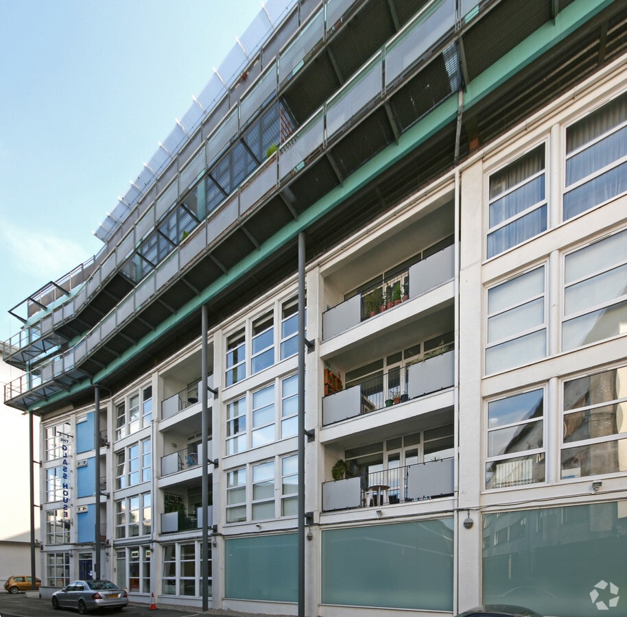 Royal Oak Yard, London SE1 3TP UK