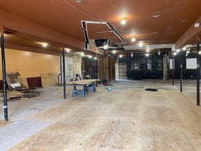 2-28 Jericho Tpke, Jericho, NY to rent Interior Photo- Image 2 of 6