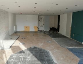 137-141 Locking Rd, Weston Super Mare to rent Interior Photo- Image 2 of 3