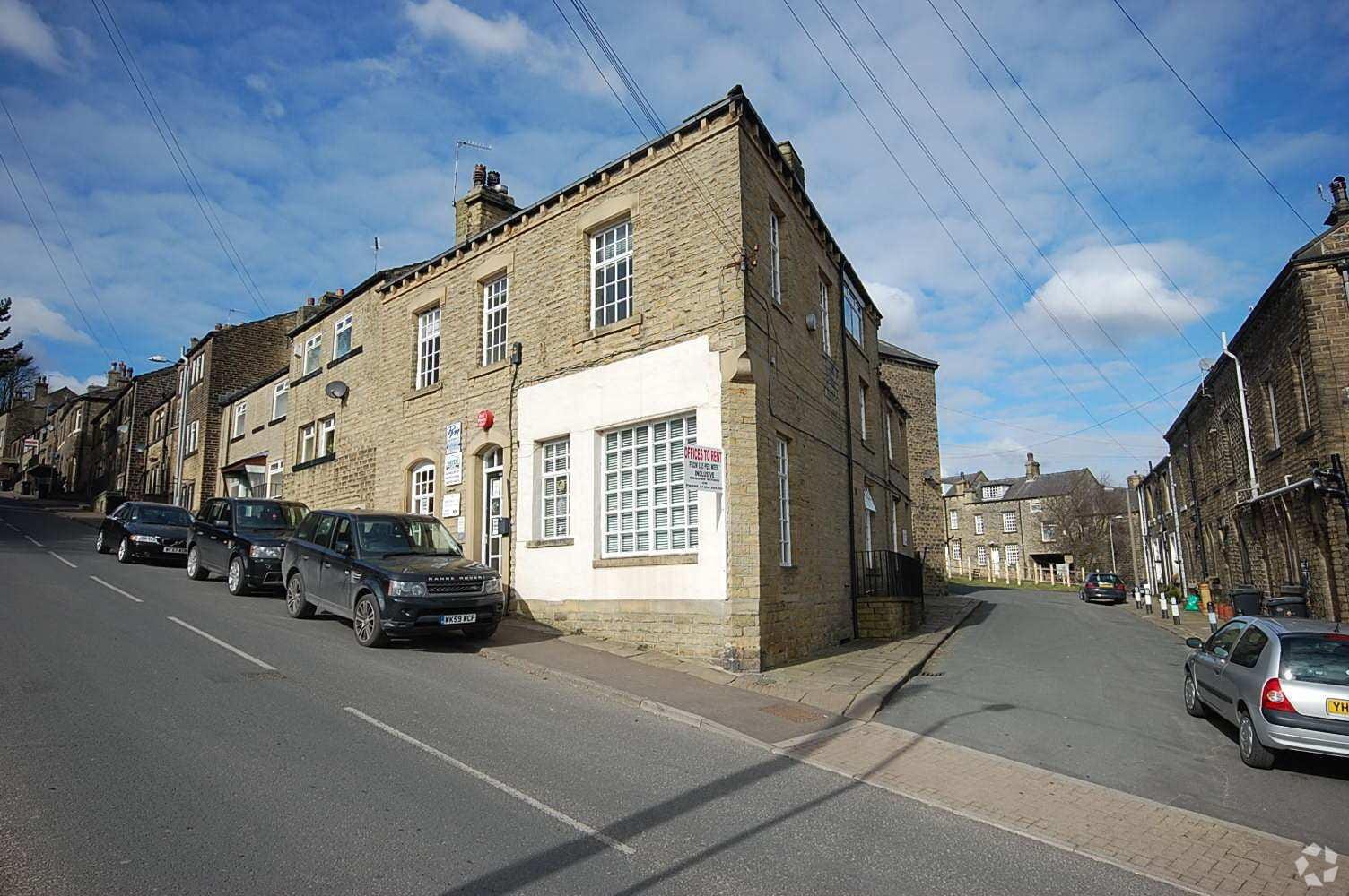 48 Station Rd, Holywell Green for sale Primary Photo- Image 1 of 1