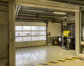 Industrial in Vénissieux to rent Interior Photo- Image 2 of 8