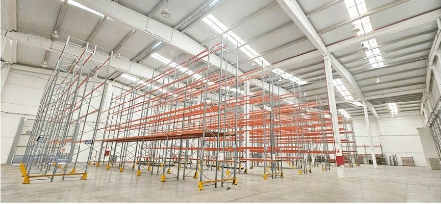 Industrial in San Fernando de Henares, Madrid to rent Interior Photo- Image 1 of 3