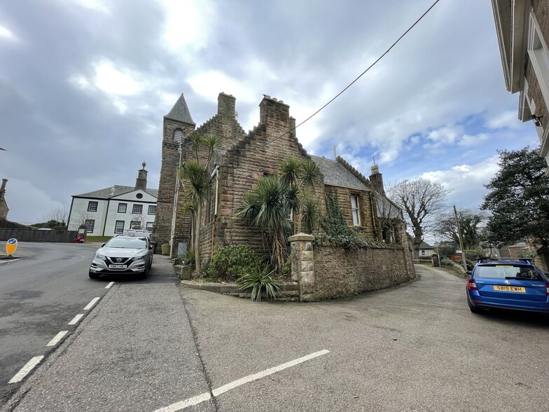 8 Castlehill, Campbeltown for sale - Building Photo - Image 2 of 5