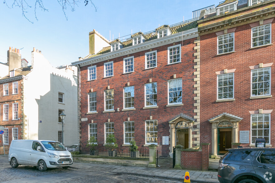 10 Queen Sq, Bristol for rent - Building Photo - Image 2 of 6