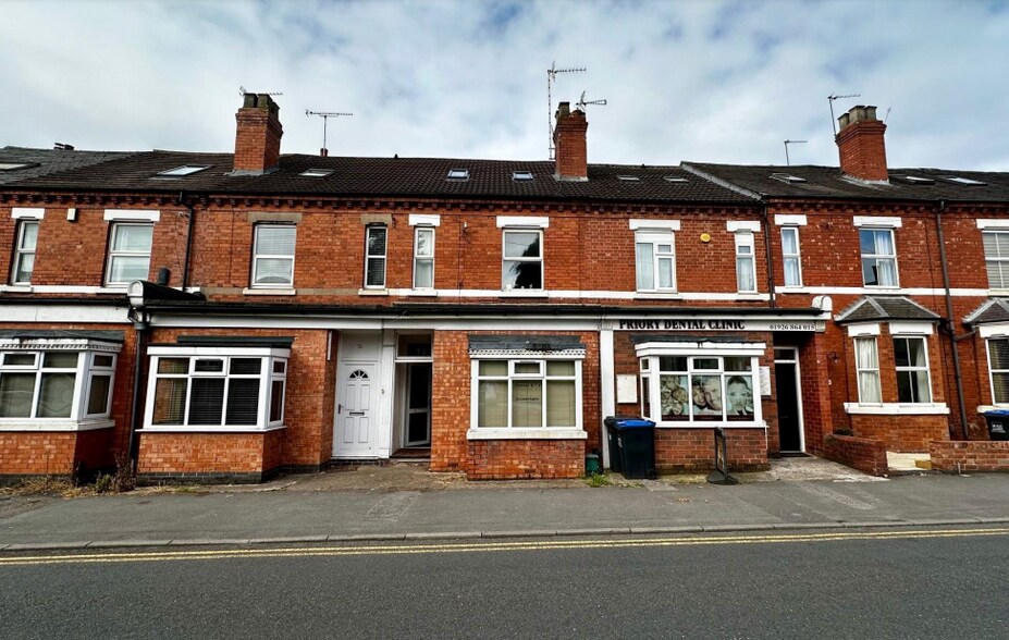 70 Priory Rd, Kenilworth for sale - Primary Photo - Image 1 of 1