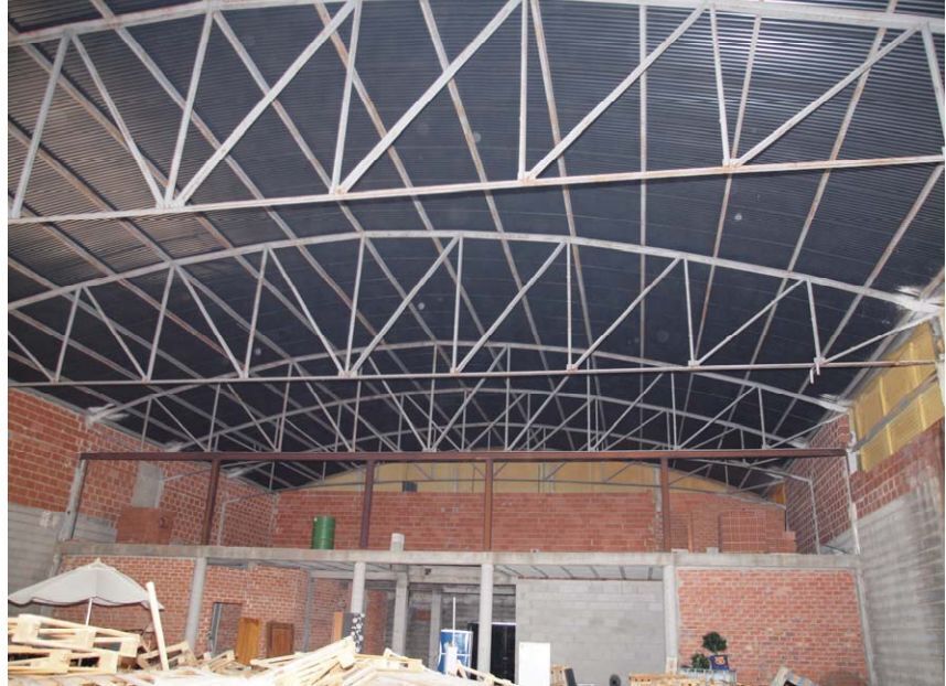 Industrial in Bèlgida for sale Interior Photo- Image 1 of 11