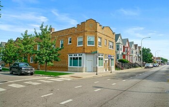 3856 W Diversey Ave, Chicago, IL for sale Primary Photo- Image 1 of 1