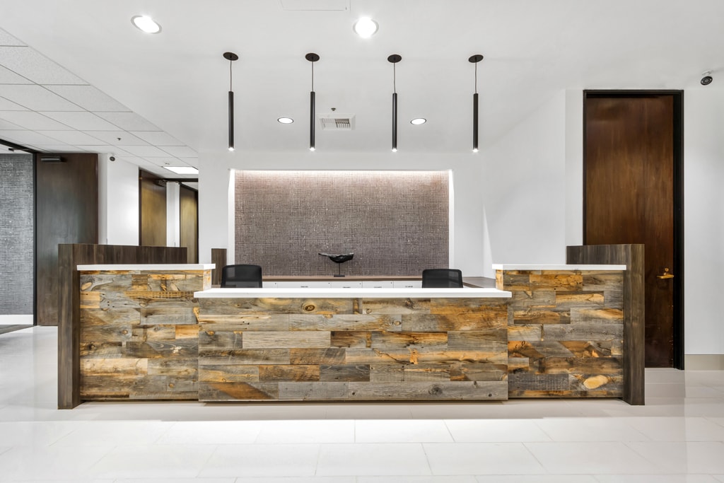 3780 Kilroy Airport Way, Long Beach, CA to rent Interior Photo- Image 1 of 13