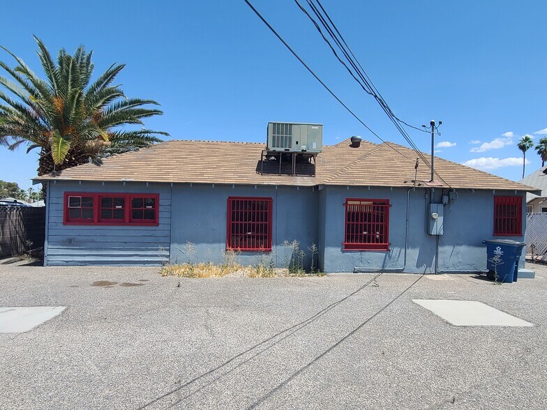 1310 S Maryland Pky, Las Vegas, NV for sale - Building Photo - Image 2 of 13