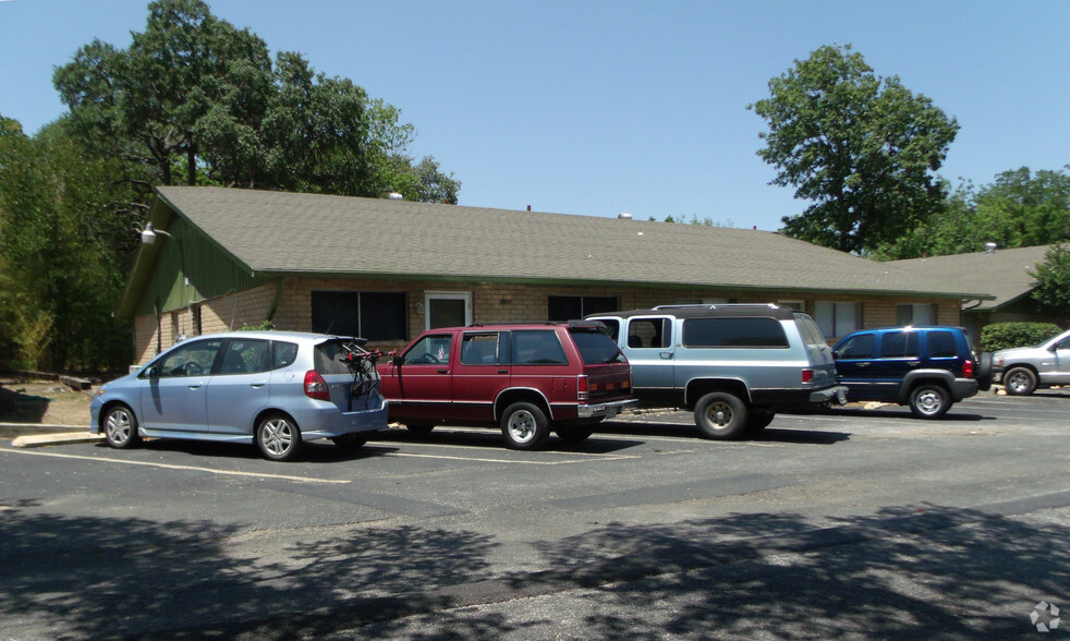 1218 S Main St, Boerne, TX for sale - Building Photo - Image 1 of 1