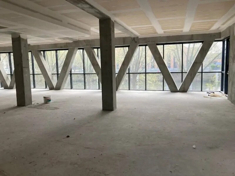 Office in L'ILE-SAINT-DENIS for sale Interior Photo- Image 1 of 8
