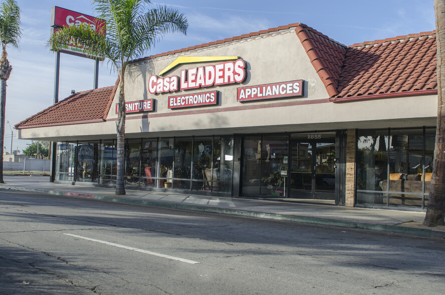 1855 Pacific Ave, Long Beach, CA for rent - Building Photo - Image 2 of 34