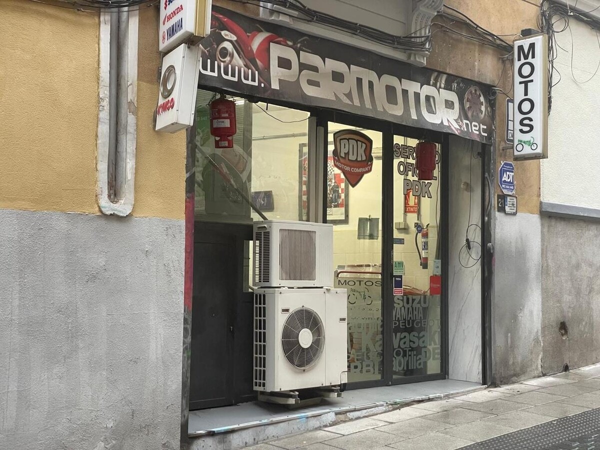 Madrid, MAD 28015 - Unit Puerta 01 -  - Interior Photo - Image 1 of 12