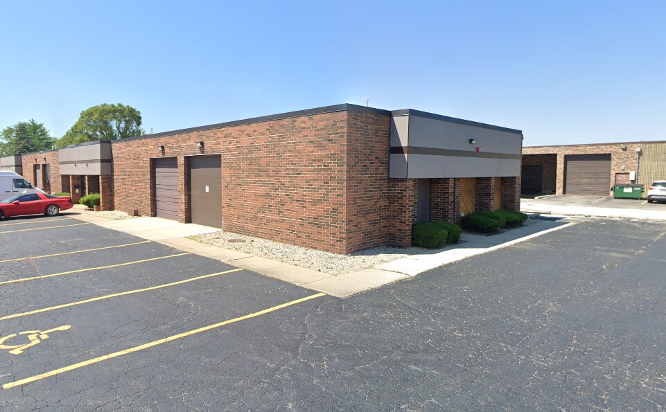 822-834 Eagle Dr, Bensenville, IL for sale Building Photo- Image 1 of 1