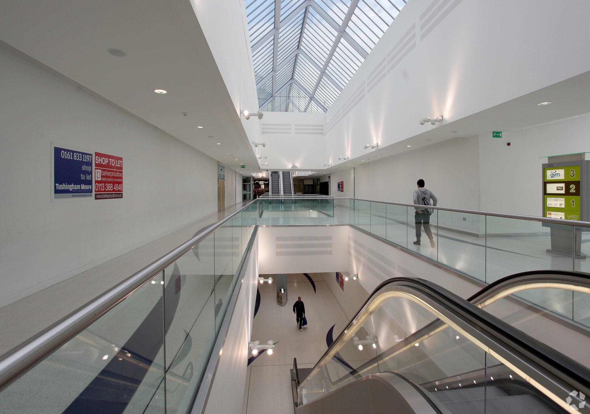 Lands Ln, Leeds for sale Interior Photo- Image 1 of 1