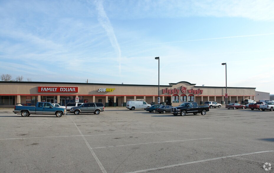 416 W Main St, Manchester, GA for rent - Building Photo - Image 3 of 5