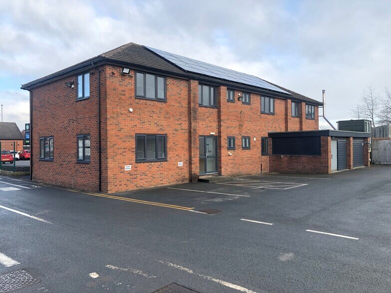 Holmes Chapel Rd, Middlewich for sale - Building Photo - Image 1 of 1