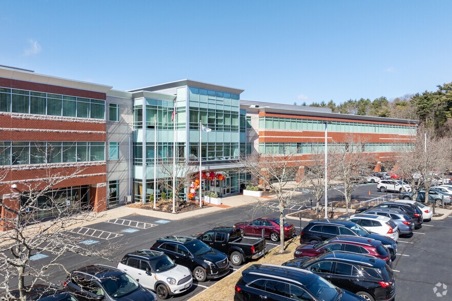 130 Royall St, Canton, MA to rent - Building Photo - Image 3 of 5