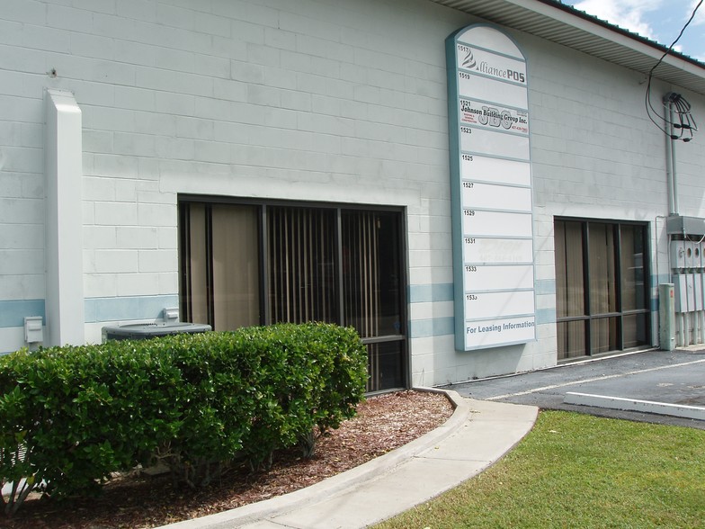 1509-1535 Kelley Ave, Kissimmee, FL for rent - Building Photo - Image 3 of 7