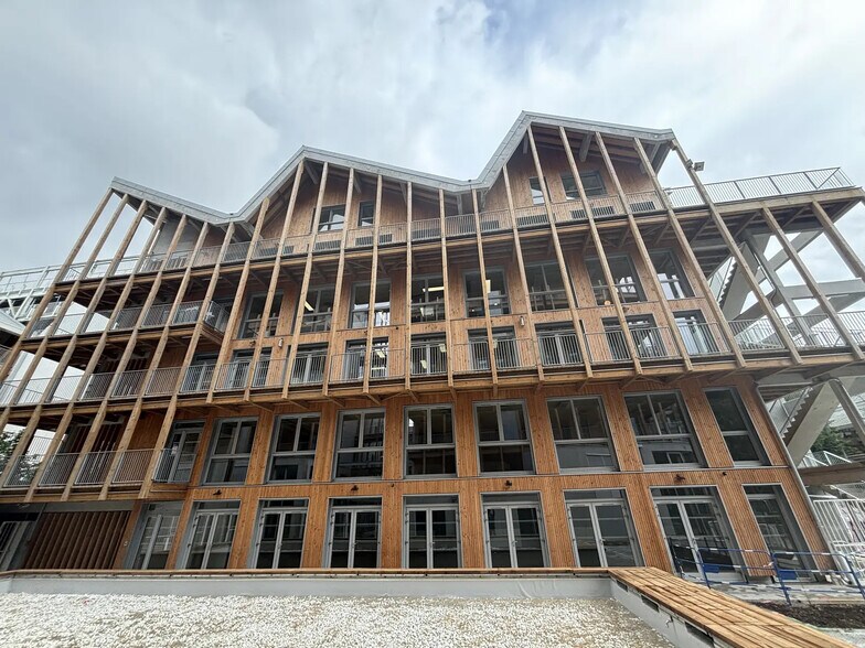 Office in Nantes to rent - Building Photo - Image 2 of 6