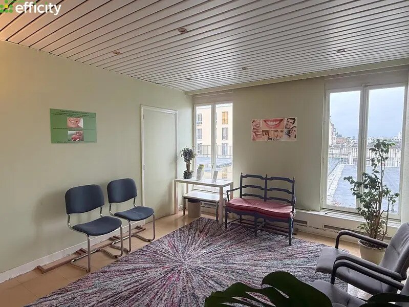 Light Industrial in Choisy-le-Roi for sale Interior Photo- Image 1 of 13