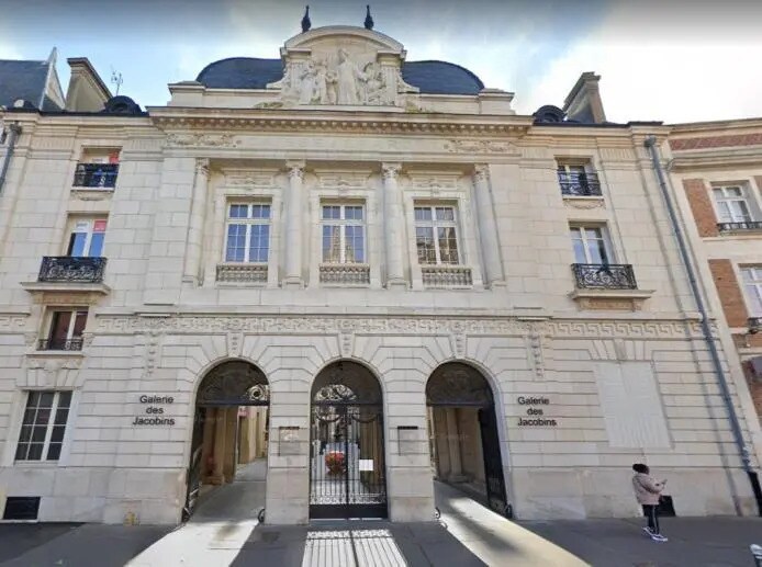 Rue De La République, Amiens to rent Building Photo- Image 1 of 5