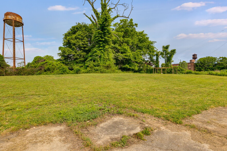 1155 SW Sylvan Rd, Atlanta, GA for sale - Building Photo - Image 3 of 18