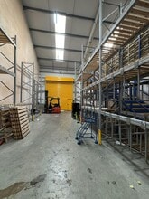 Church St, Rickmansworth to rent Interior Photo- Image 1 of 3