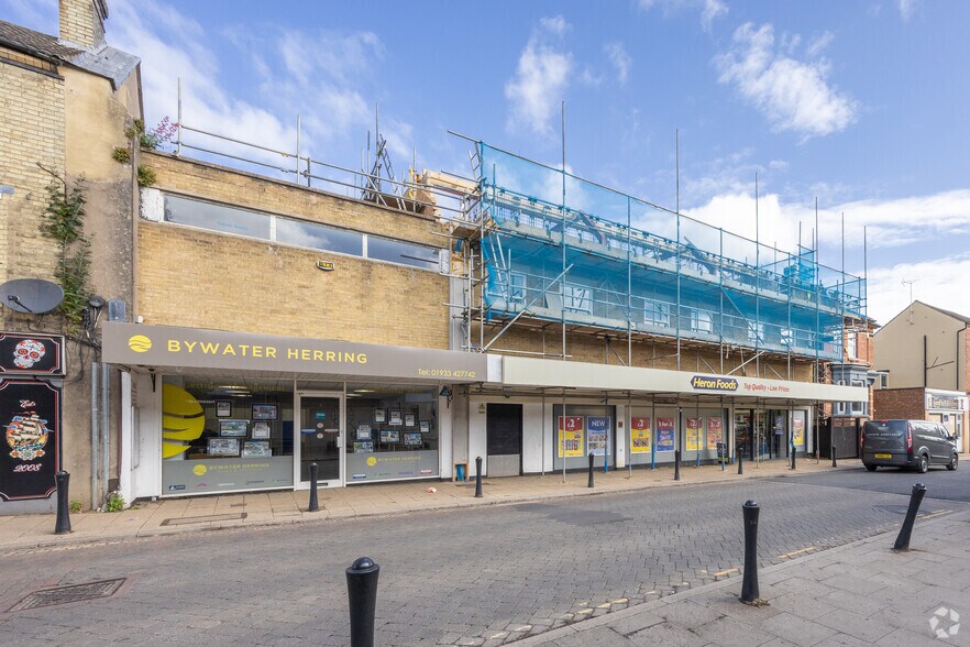 36-42 High St, Irthlingborough for sale - Primary Photo - Image 1 of 1