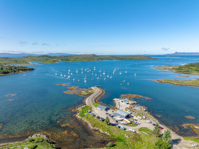 Arisaig Marina portfolio of 2 properties for sale on LoopNet.co.uk - Building Photo - Image 2 of 11