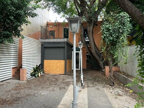 Retail in Santa Coloma de Gramenet, Barcelona to rent Interior Photo- Image 1 of 4