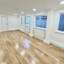 29 Poland St, London to rent Interior Photo- Image 1 of 5