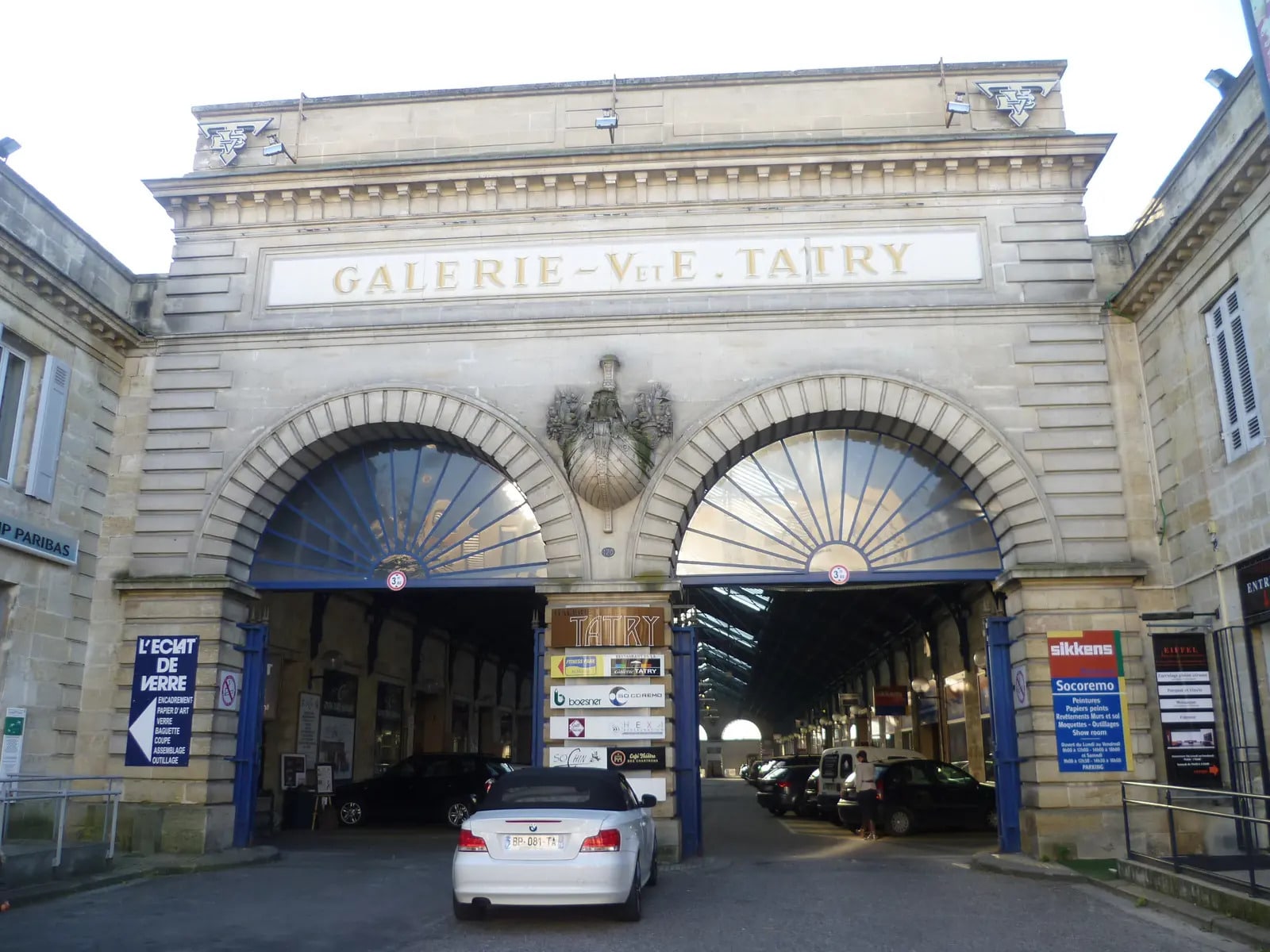 170 Cours Du Médoc, Bordeaux to rent Building Photo- Image 1 of 12