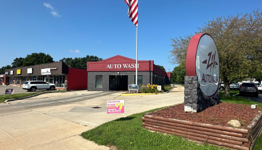 36565 S Gratiot Ave, Clinton Township, MI for sale - Primary Photo - Image 1 of 7