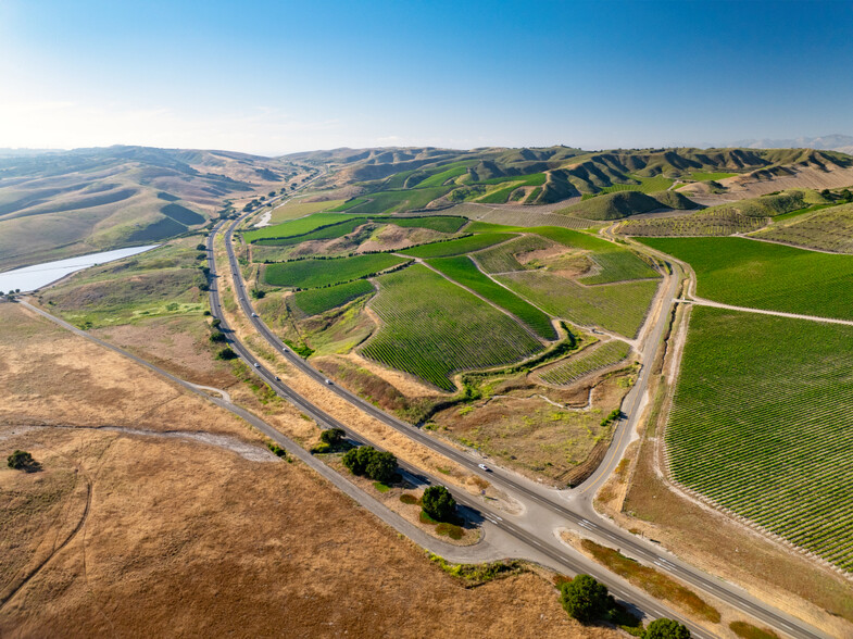 7455 Palmer Rd, Santa Maria, CA for sale - Primary Photo - Image 1 of 26