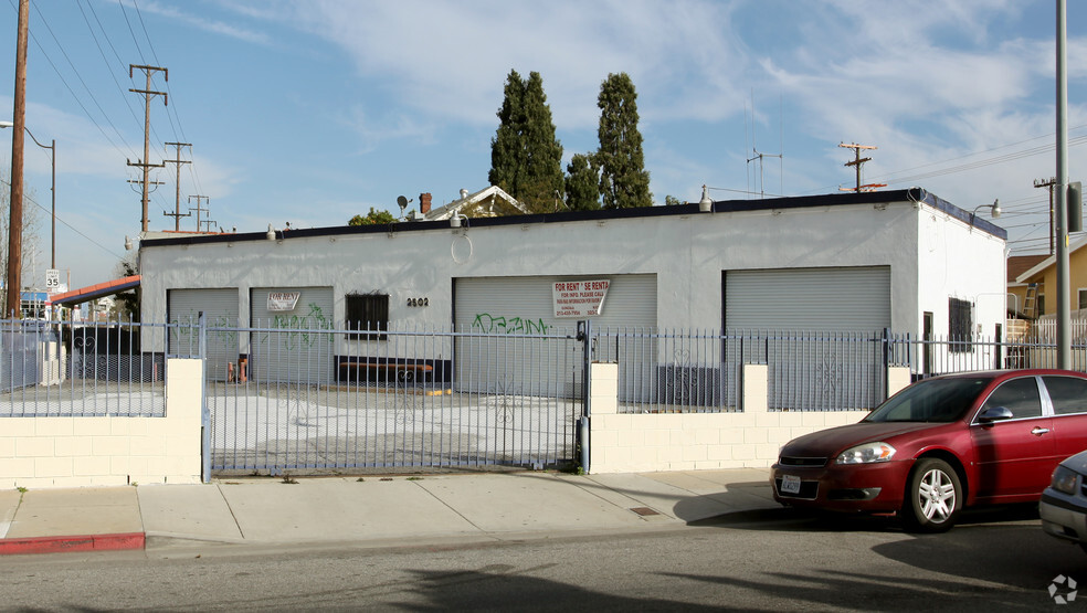 2502 Randolph St, Huntington Park, CA for rent - Building Photo - Image 3 of 8