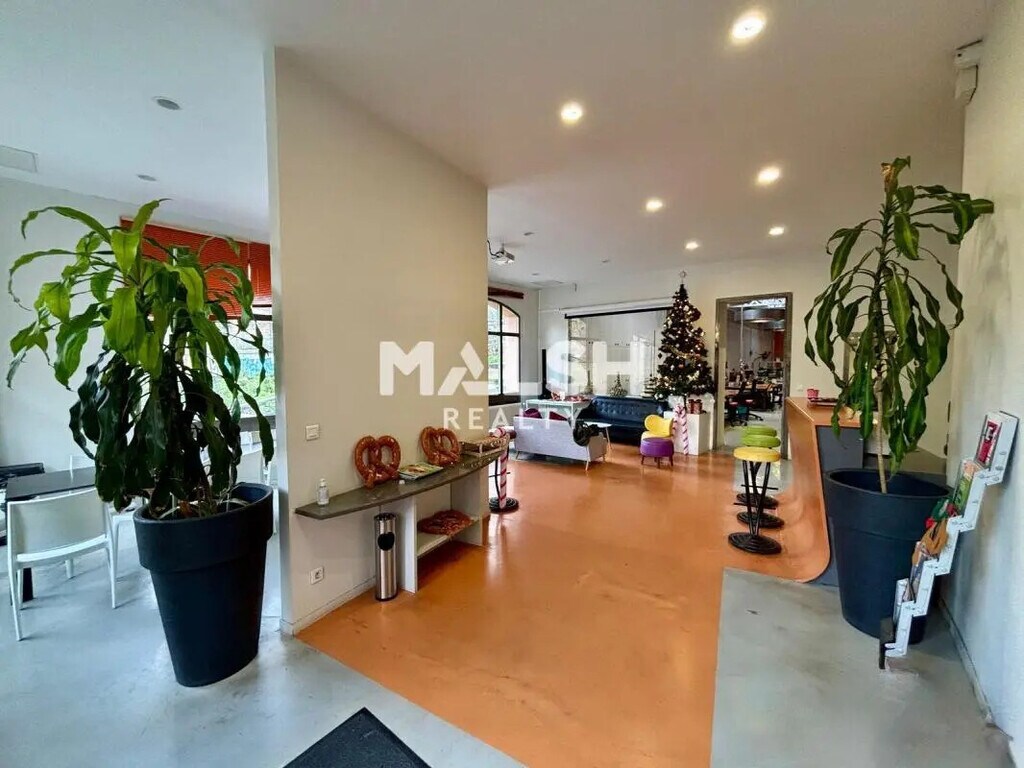 Location Bureaux 480 m² - Photo 1