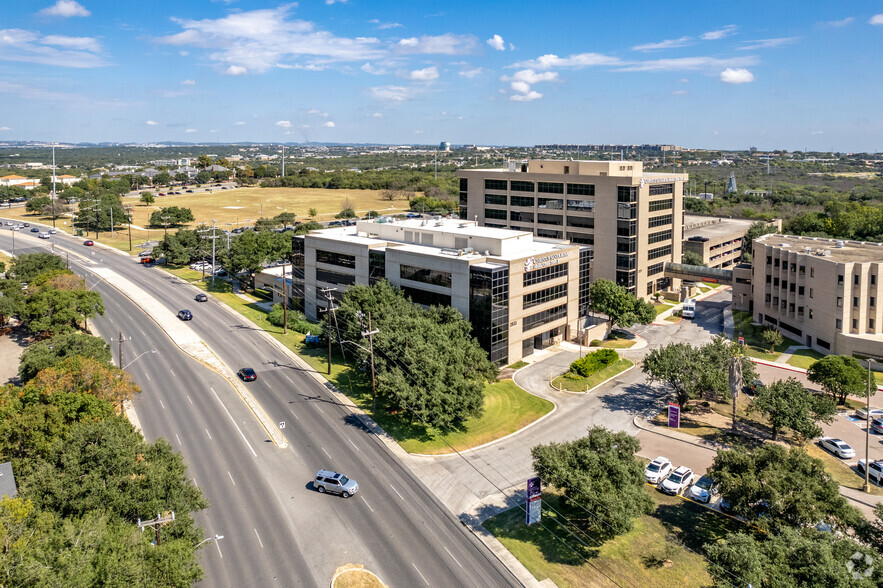 2833 Babcock Rd, San Antonio, TX for rent - Aerial - Image 3 of 4