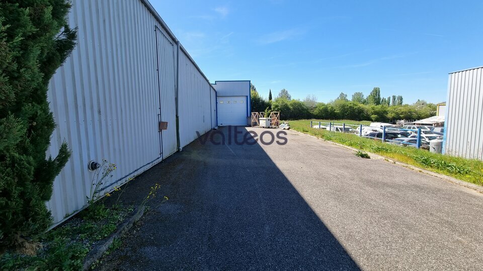 Light Industrial in Mondouzil for sale - Building Photo - Image 2 of 8