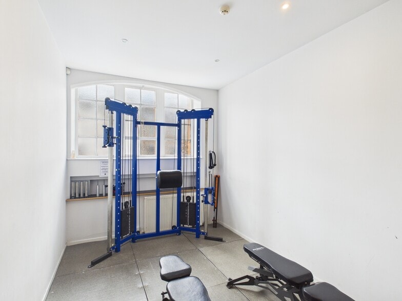6 New Rd, Ayr to rent - Building Photo - Image 2 of 8