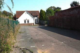 Hadleigh Rd, Sproughton to rent Building Photo- Image 2 of 6