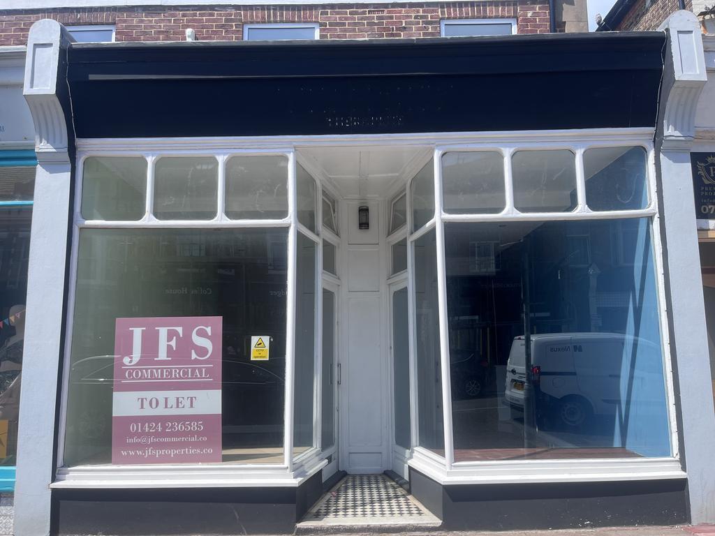 4-4a Wickham Ave, Bexhill On Sea to rent Building Photo- Image 1 of 9