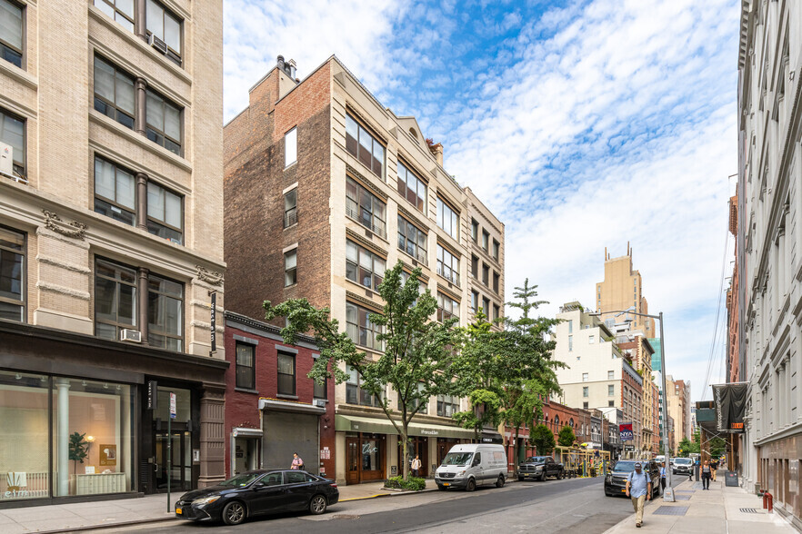 120-122 W 18th St, New York, NY for rent - Primary Photo - Image 1 of 3