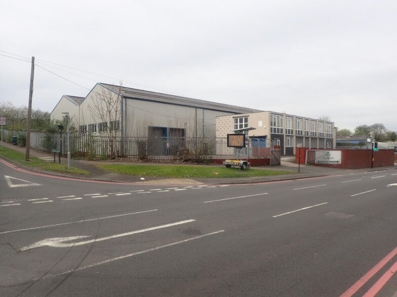 60 Dudley Rd E, Oldbury for sale - Building Photo - Image 3 of 10