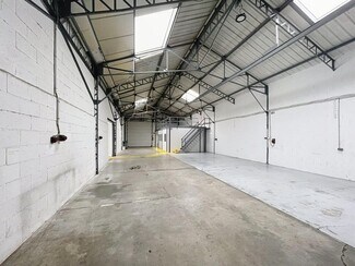 More details for 2 Chemin Du Génie, Vénissieux - Light Industrial to Rent