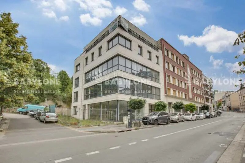 Retail in Meudon to rent - Building Photo - Image 1 of 3